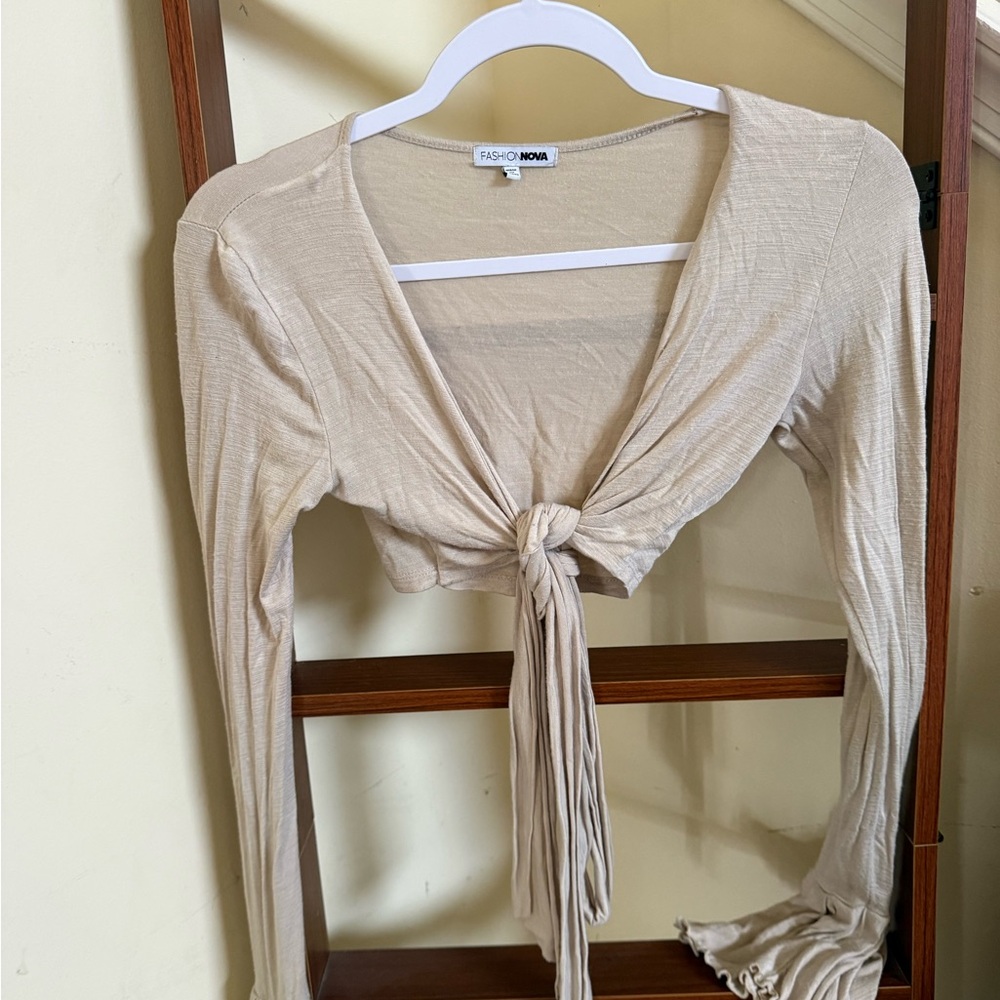 Fashion Nova Beige Tie-Front Long Sleeve Crop Top